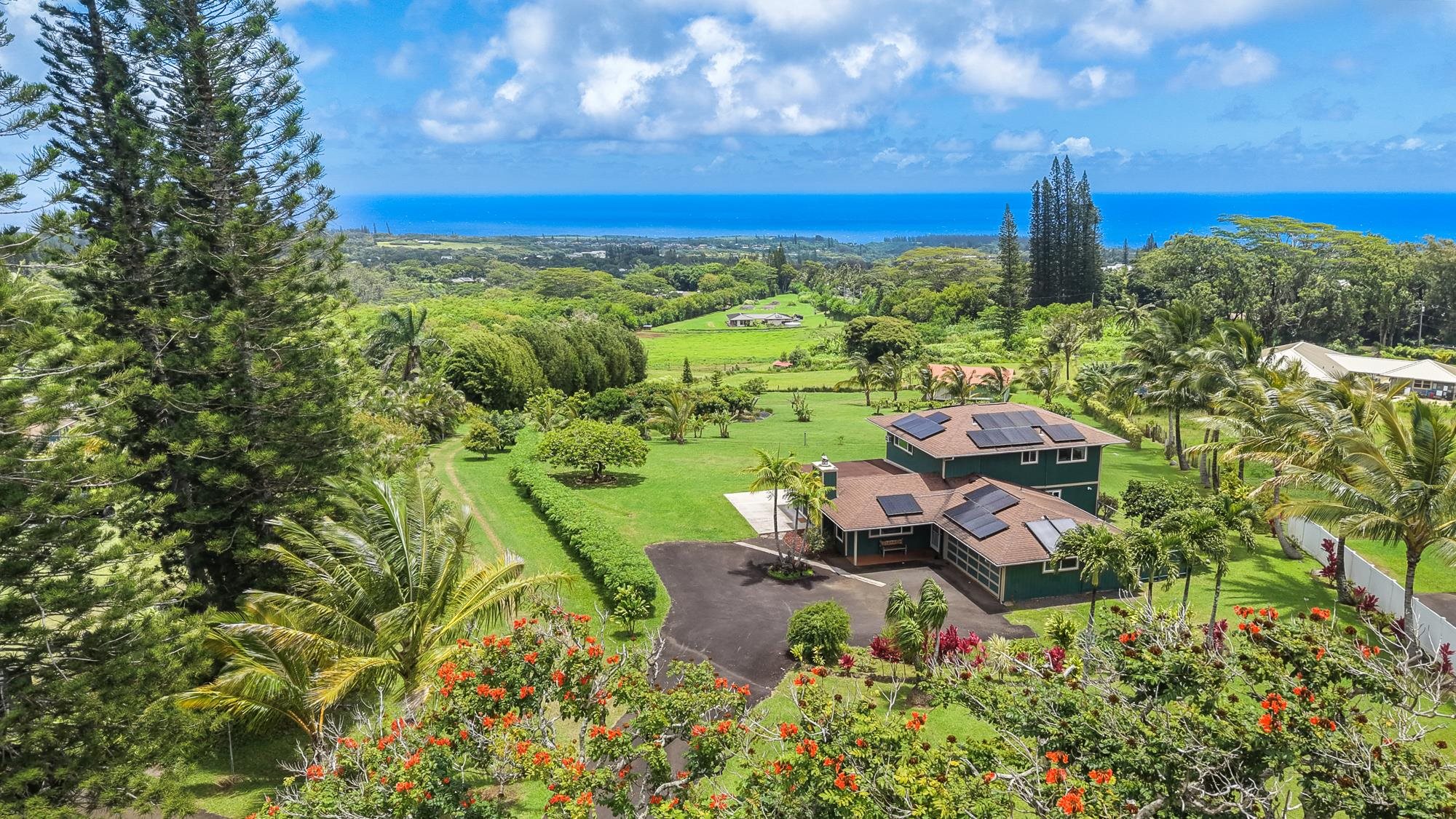 820 West Kuiaha Road, Unit A Haiku, HI 96708 - Photo 2 of 38