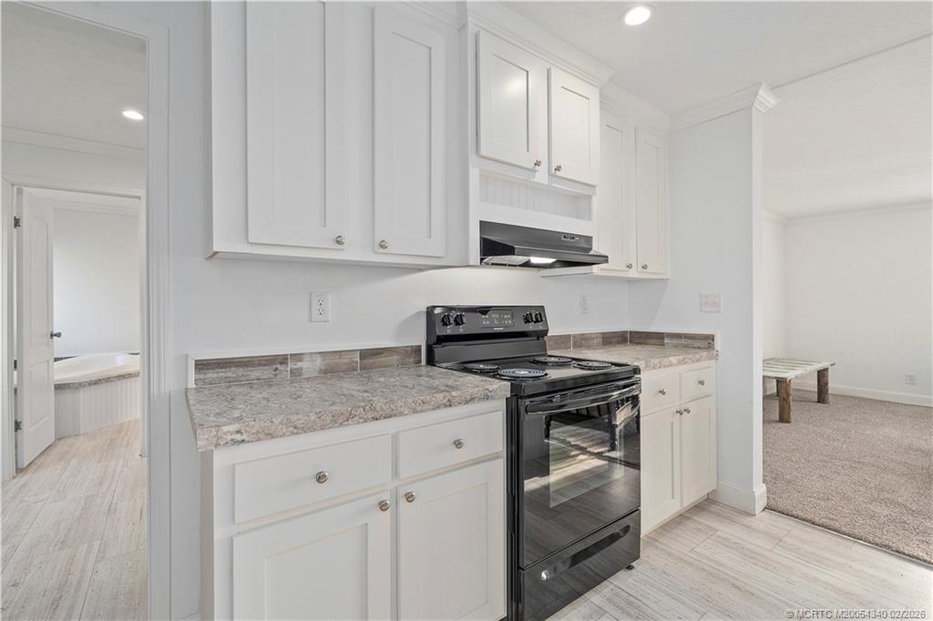 2603 Southeast 34th Lane Okeechobee, FL 34974 - Photo 12 of 66