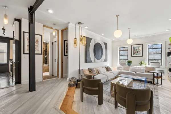 $575,000 | 675 Walton Avenue, Unit 6H | Concourse Village