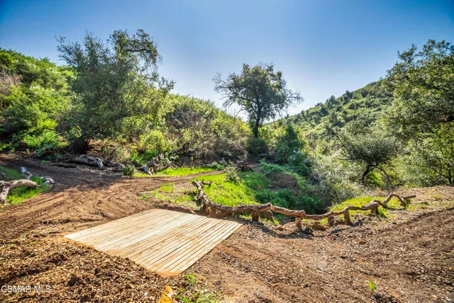 $1,450,000 | 3052 Escondido Drive, Malibu, CA 90265