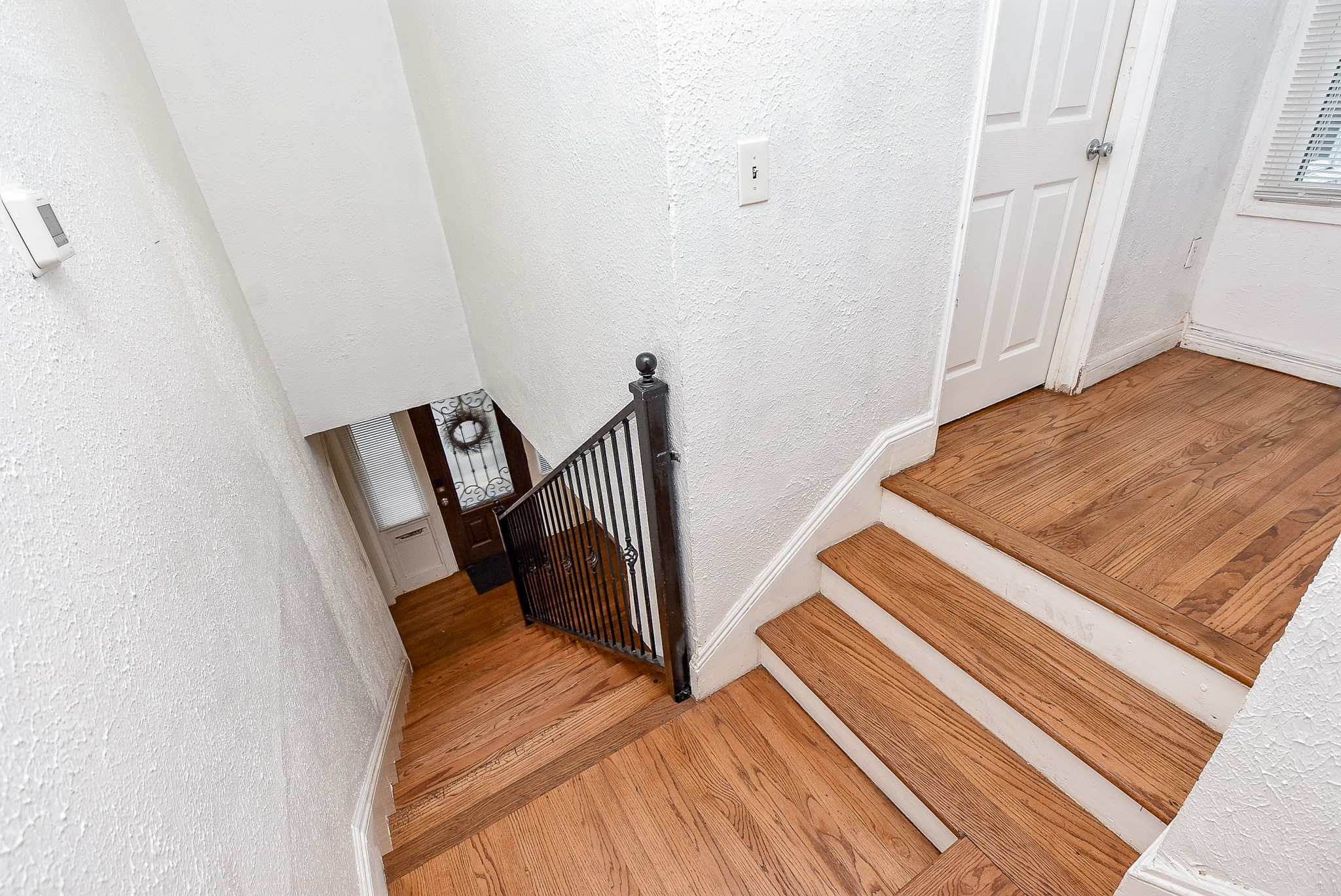 4916 Old Spanish Trail Houston, TX 77021 - Photo 23 of 32 a view of a room with gym equipment