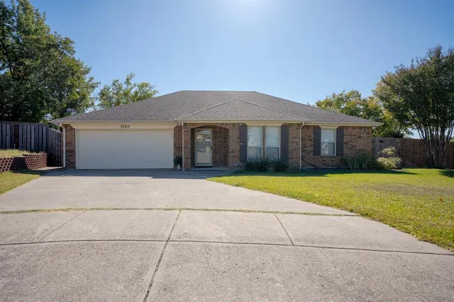$359,000 | 7205 Windcrest Court East, North Richland Hills, TX 76182