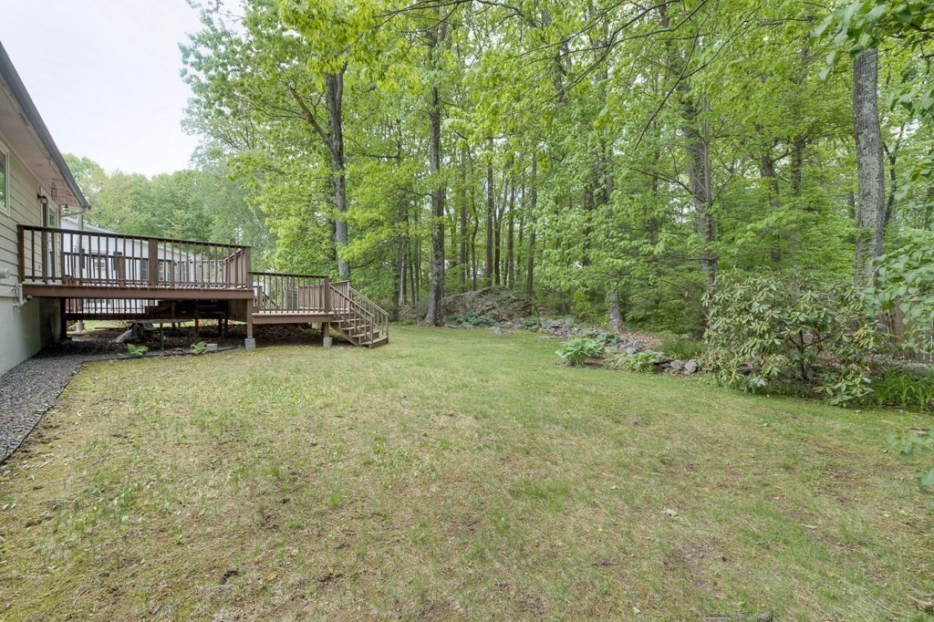 31 Leslie Road Worcester, MA 01605 - Photo 8 of 36 Gallery Image 8