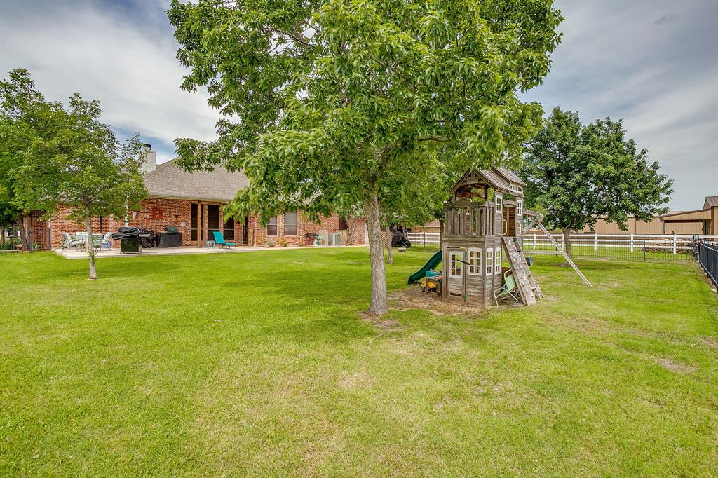 709 Lonesome Prairie Trail Haslet, TX 76052 - Photo 25 of 32