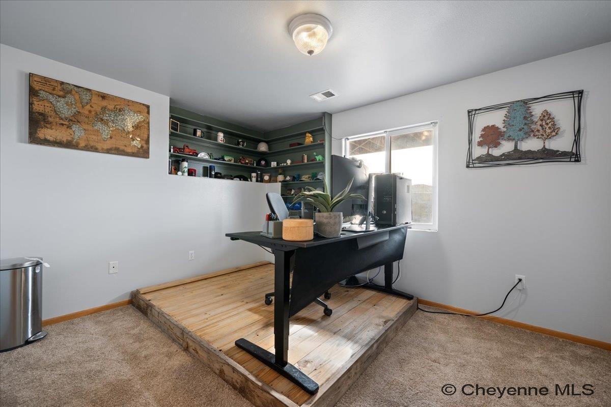 1032 New York Road Cheyenne, WY 82009 - Photo 29 of 34 Gallery Image 29