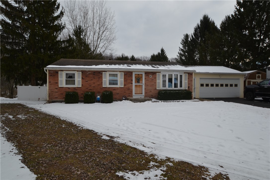 2328 Timberline Drive Macedon, NY 14502 - Photo 2 of 28 Front