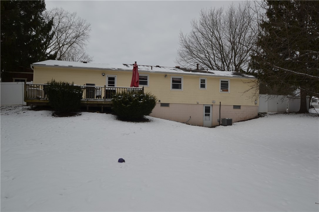 2328 Timberline Drive Macedon, NY 14502 - Photo 26 of 28 Rear with walkout