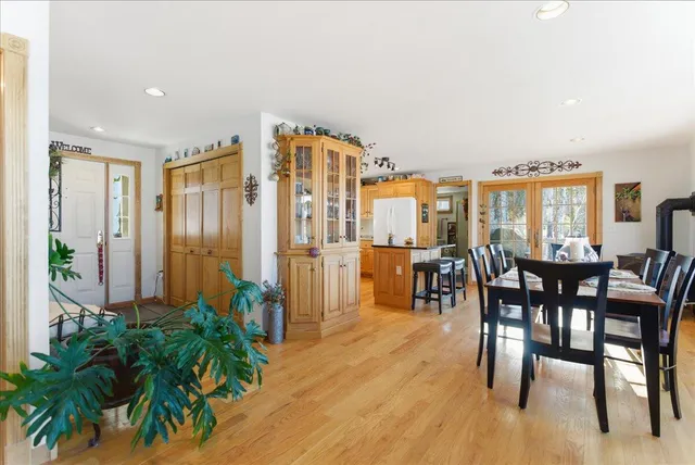 $859,000 | 882 Memorial Drive, Winthrop, ME 04364