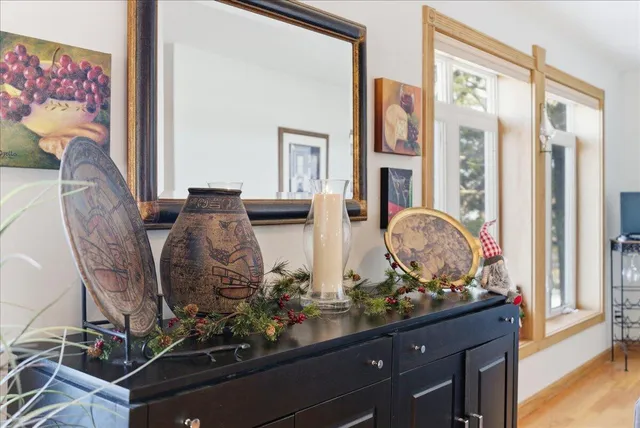 $899,000 | 882 Memorial Drive, Winthrop, ME 04364