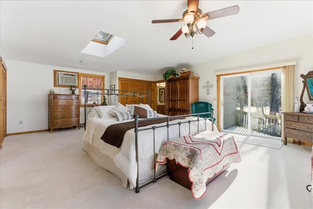 $899,000 | 882 Memorial Drive, Winthrop, ME 04364