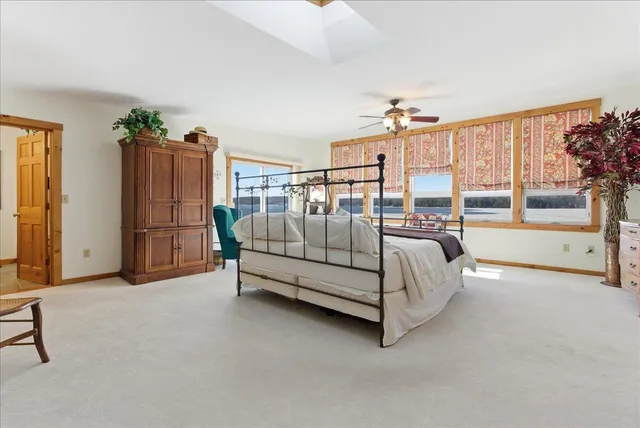 $899,000 | 882 Memorial Drive, Winthrop, ME 04364