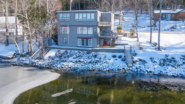 $899,000 | 882 Memorial Drive, Winthrop, ME 04364