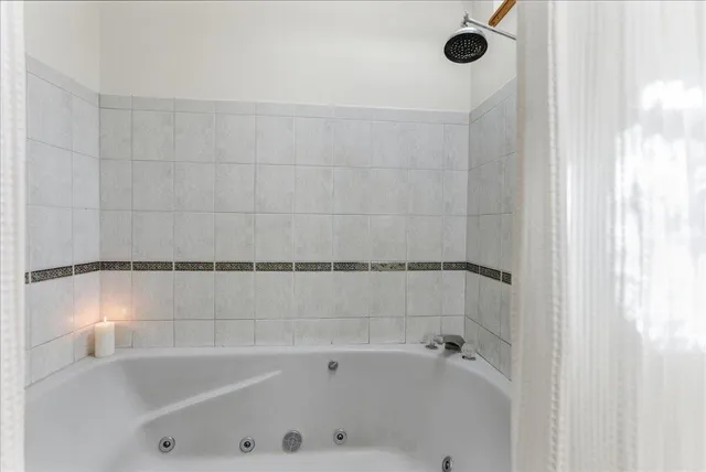 $899,000 | 882 Memorial Drive, Winthrop, ME 04364