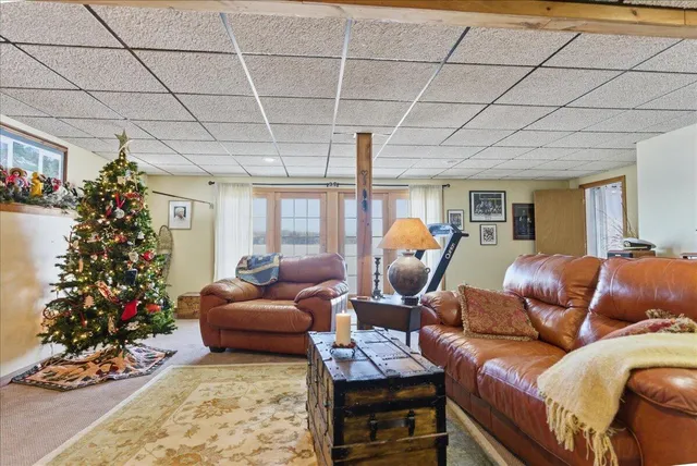 $899,000 | 882 Memorial Drive, Winthrop, ME 04364