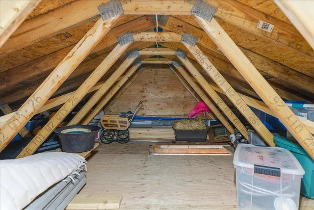 $899,000 | 882 Memorial Drive, Winthrop, ME 04364