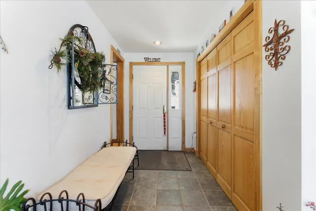 $899,000 | 882 Memorial Drive, Winthrop, ME 04364