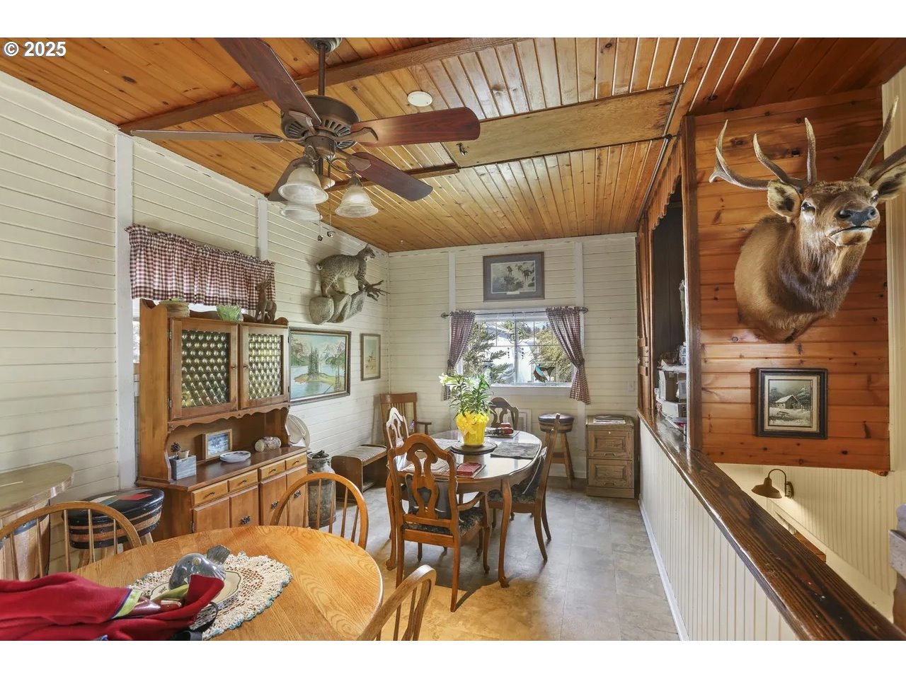 575 North Locust Street Canby, OR 97013 - Photo 22 of 45