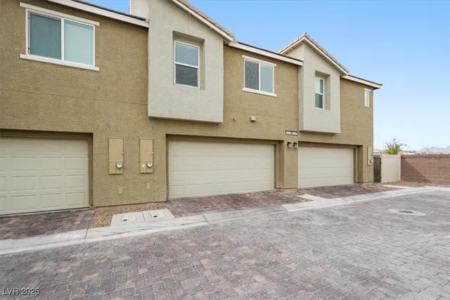$335,000 | 2813 Riverside Gold Court, North Las Vegas, NV 89086