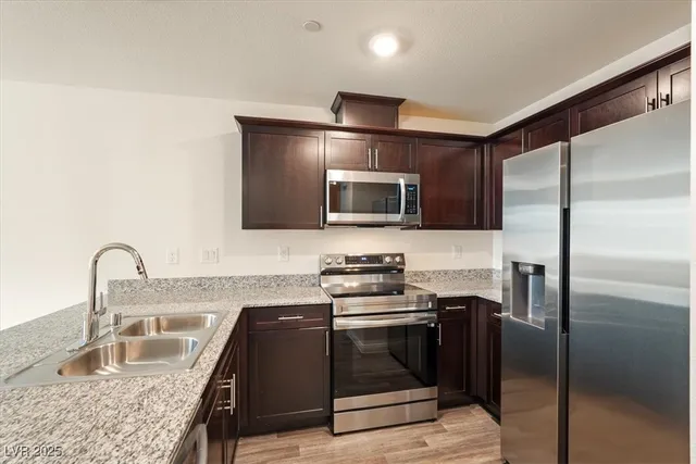 $335,000 | 2813 Riverside Gold Court, North Las Vegas, NV 89086