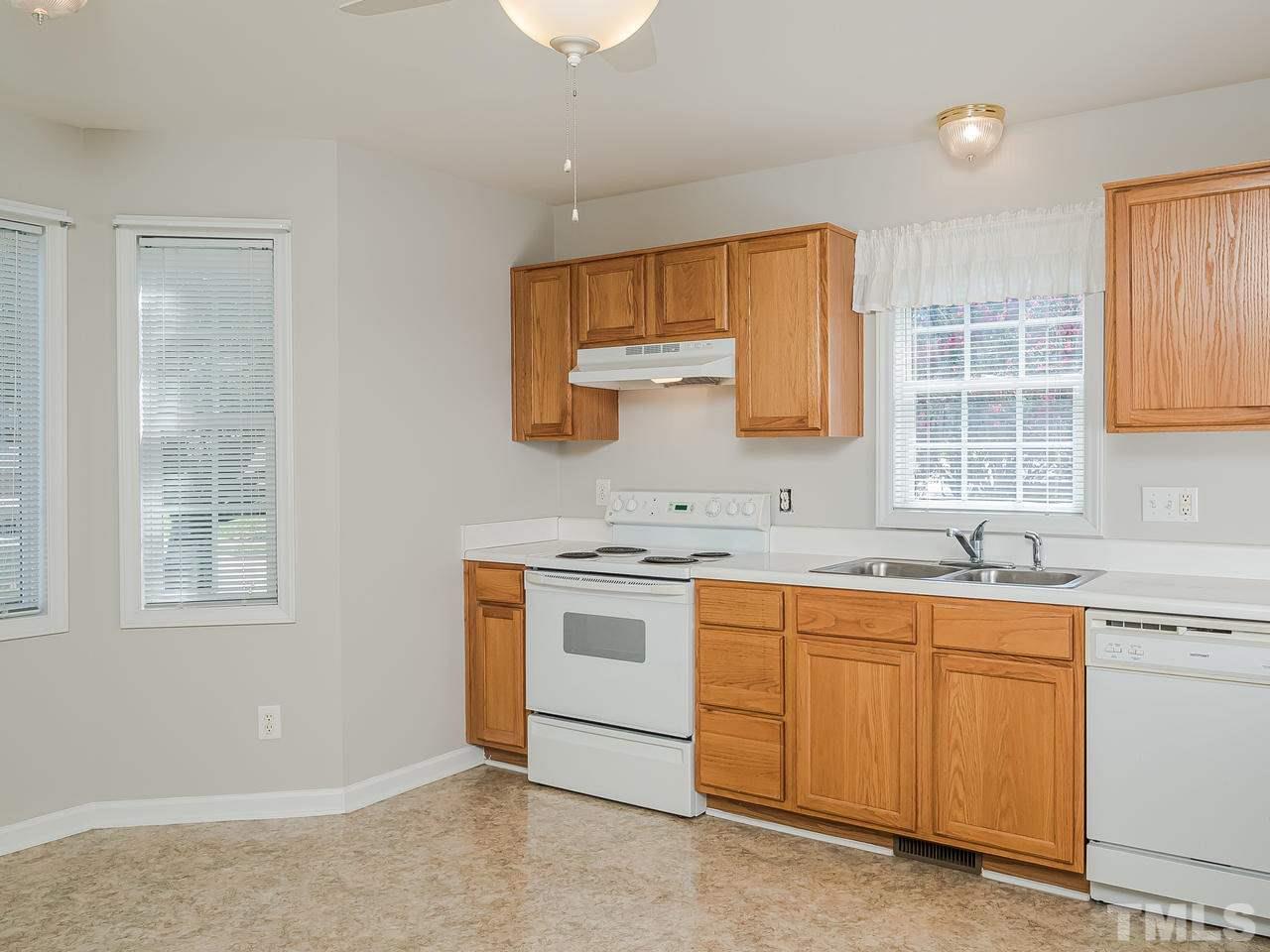 147 Melksham Road Wake Forest, NC 27587 - Photo 9 of 20 Gallery Image 9
