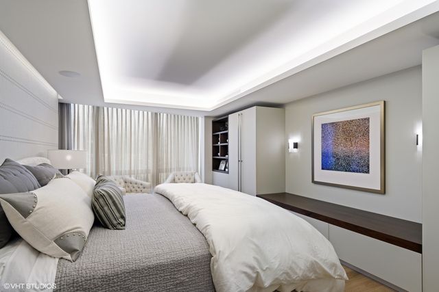 $1,325,000 | 1420 Sheridan Road, Unit 5G, Wilmette, IL 60091