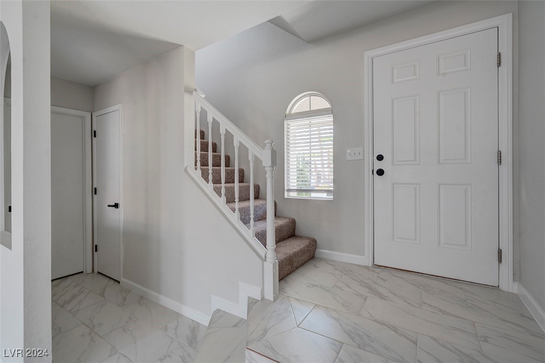 948 Sedona Road Henderson, NV 89014 - Photo 8 of 44 Gallery Image 8