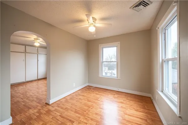 $1,795 | 762 State Street, Unit 2, New Haven, CT 06511