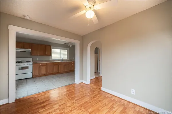 $1,795 | 762 State Street, Unit 2, New Haven, CT 06511