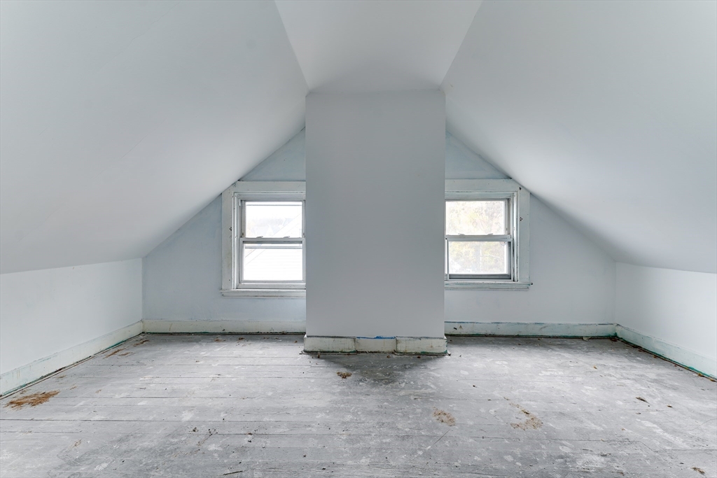 8 Weldon Street Boston, MA 02121 - Photo 8 of 20