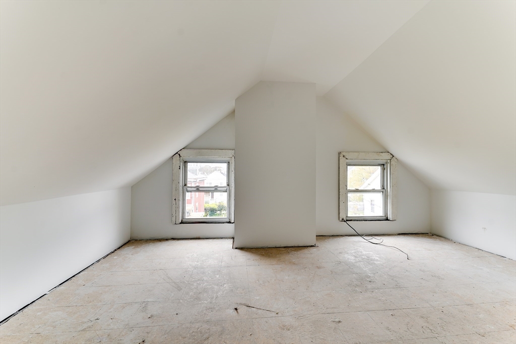 8 Weldon Street Boston, MA 02121 - Photo 9 of 20