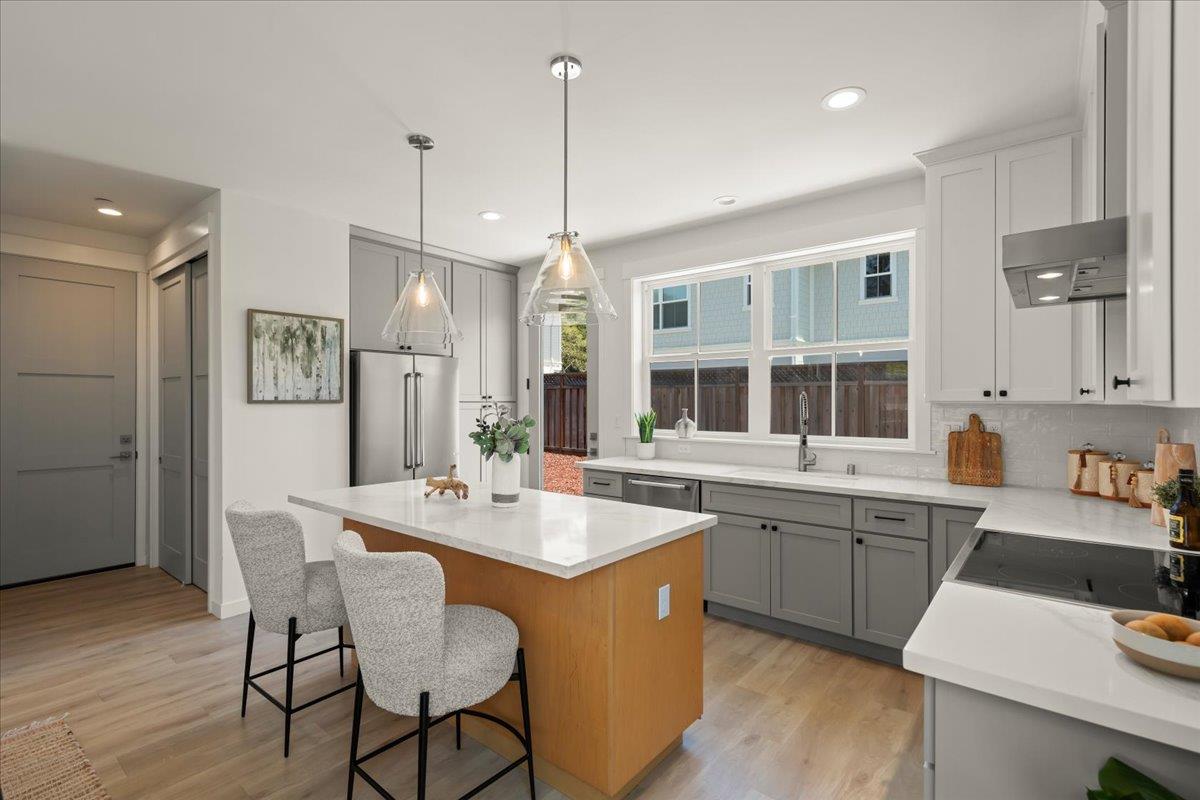 103 Staggi Lane Soquel, CA 95073 - Photo 11 of 43