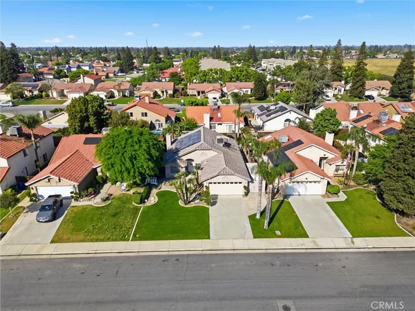 $394,999 | 1113 Sand Creek Drive, Bakersfield, CA 93312
