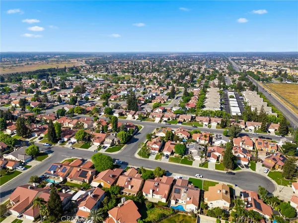 $394,999 | 1113 Sand Creek Drive, Bakersfield, CA 93312