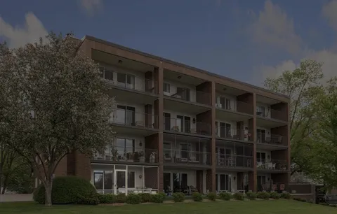 $2,999,000 | 560 Indian Mound Street East, Unit 1C, Wayzata, MN 55391