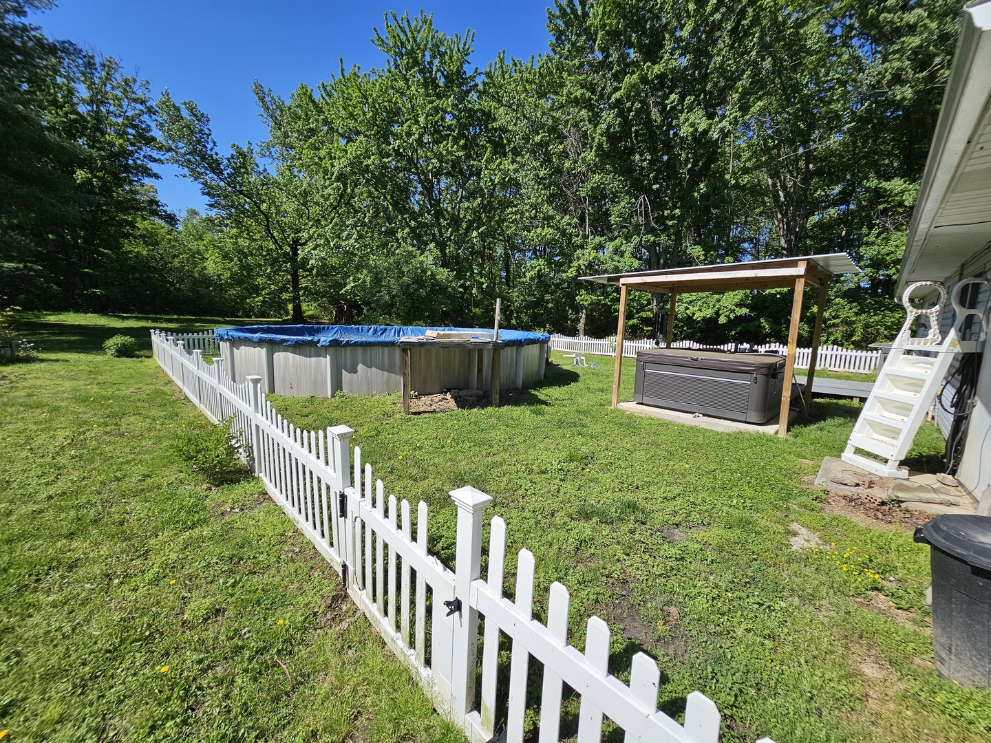 450 West Saddle Club Road Bonnie, IL 62816 - Photo 10 of 25