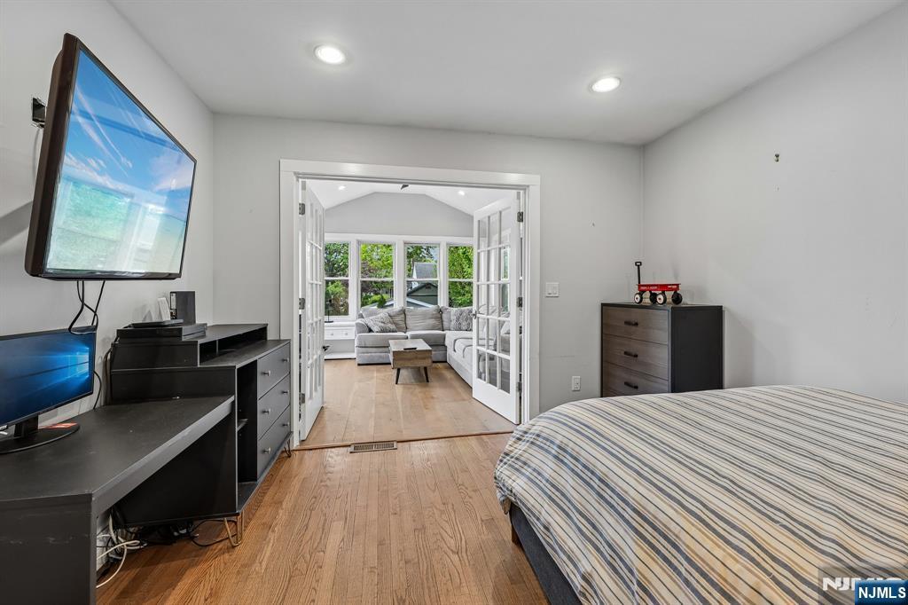 88 Stelling Avenue Maywood, NJ 07607 - Photo 12 of 25