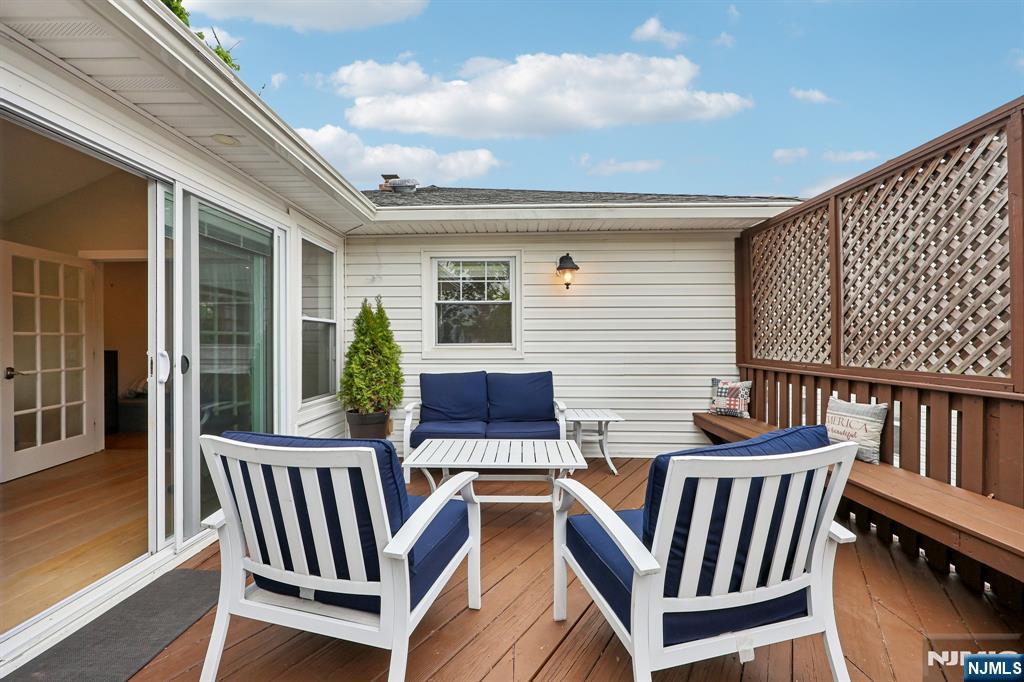 88 Stelling Avenue Maywood, NJ 07607 - Photo 15 of 25