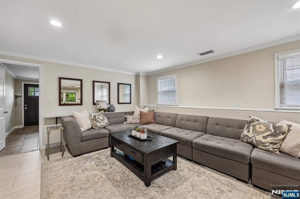 88 Stelling Avenue Maywood, NJ 07607 - Photo 18 of 25