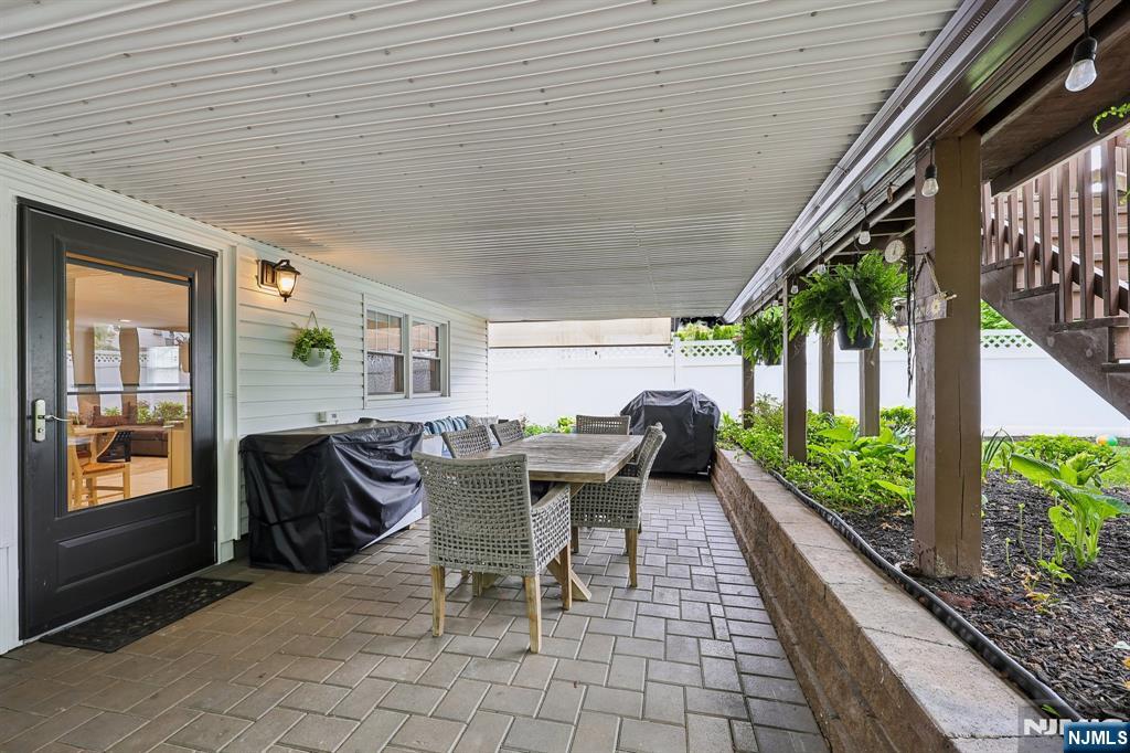 88 Stelling Avenue Maywood, NJ 07607 - Photo 22 of 25