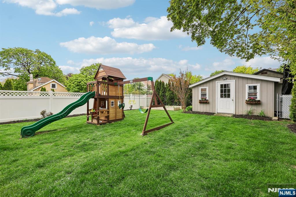 88 Stelling Avenue Maywood, NJ 07607 - Photo 25 of 25