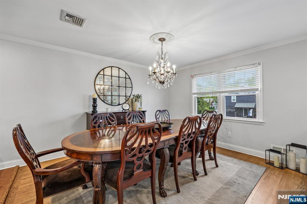 88 Stelling Avenue Maywood, NJ 07607 - Photo 4 of 25