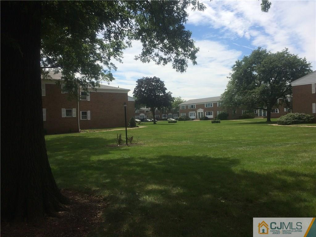183 Evergreen Road, Unit 1A Edison, NJ 08837 - Photo 2 of 16 Gallery Image 2