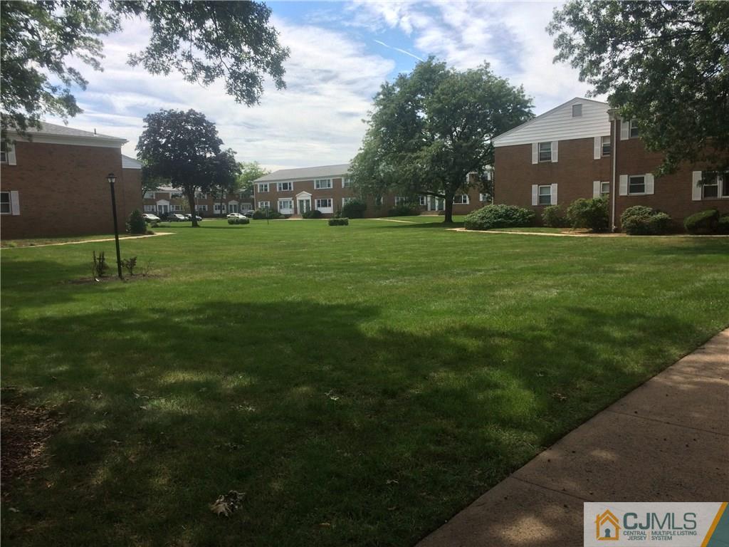 183 Evergreen Road, Unit 1A Edison, NJ 08837 - Photo 3 of 16 Gallery Image 3