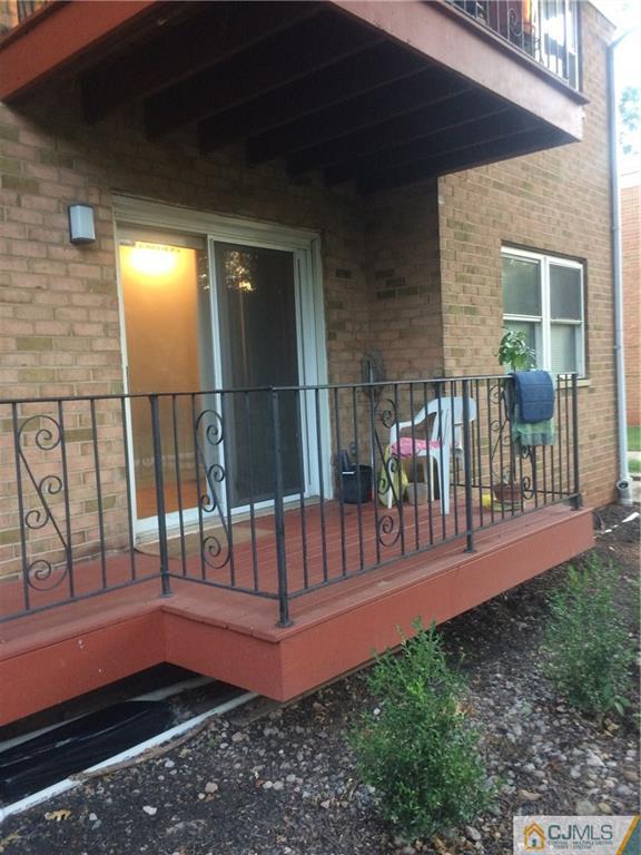 183 Evergreen Road, Unit 1A Edison, NJ 08837 - Photo 6 of 16 Gallery Image 6