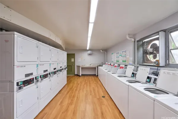 $268,000 | 98-1038 Moanalua Road, Unit 7606, Aiea, HI 96701