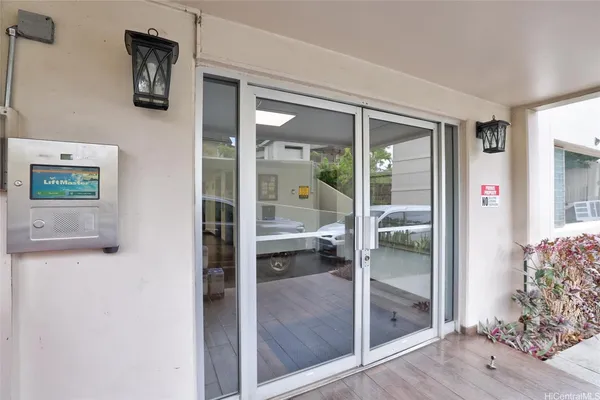 $268,000 | 98-1038 Moanalua Road, Unit 7606, Aiea, HI 96701