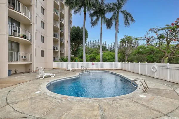 $268,000 | 98-1038 Moanalua Road, Unit 7606, Aiea, HI 96701