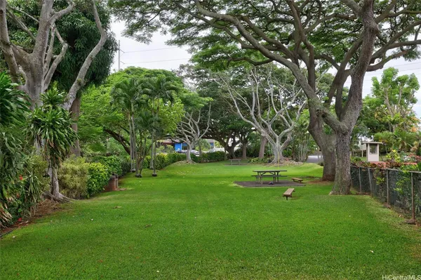 $268,000 | 98-1038 Moanalua Road, Unit 7606, Aiea, HI 96701