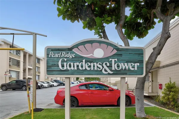 $268,000 | 98-1038 Moanalua Road, Unit 7606, Aiea, HI 96701