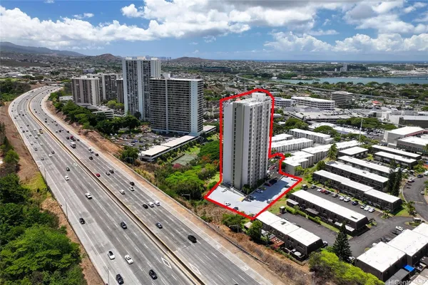 $268,000 | 98-1038 Moanalua Road, Unit 7606, Aiea, HI 96701